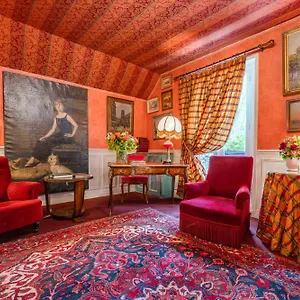 Hotell De ***